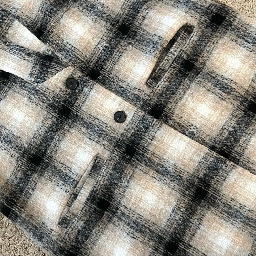 OLD NAVY Soft Brushed Plaid Coat - Picture 5 of 11